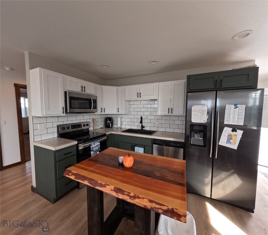 619 N Railroad Property Photo 8