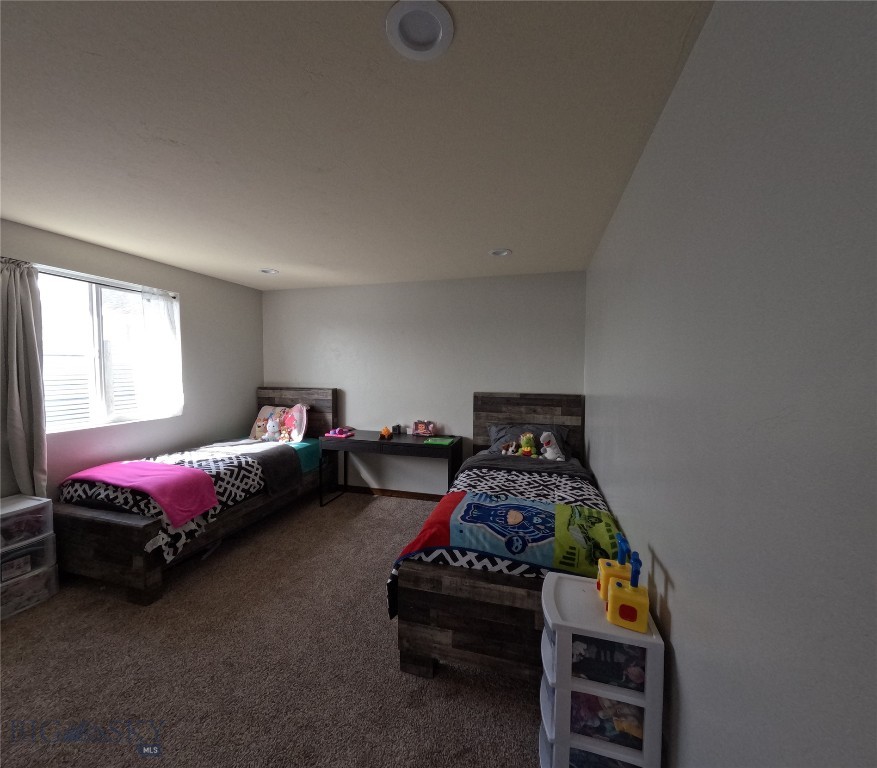 619 N Railroad Property Photo 13