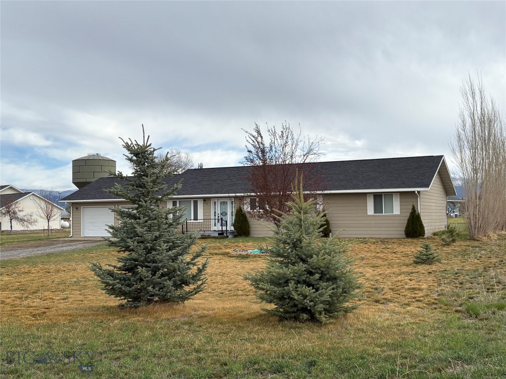 13 Sharon Loop Property Photo 16