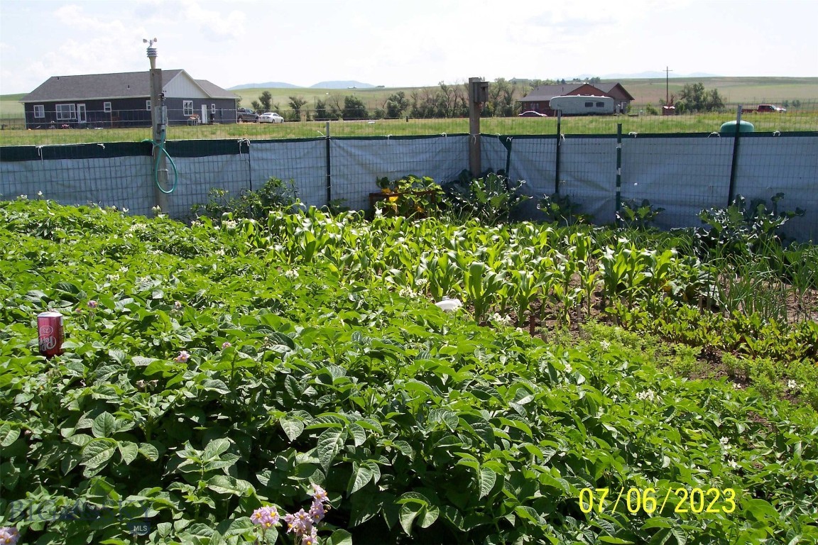 13 Sharon Loop Property Photo 18