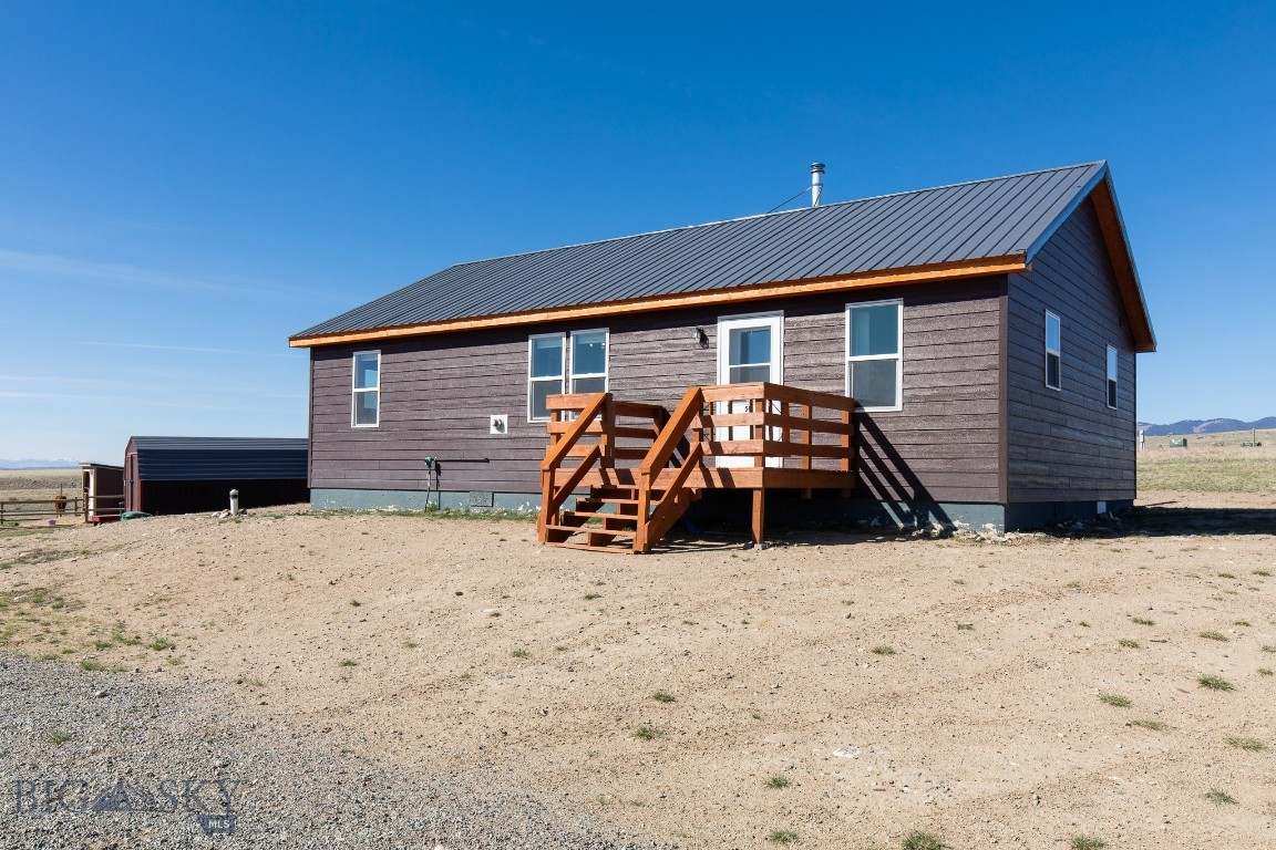 56 Sundust Property Photo 3