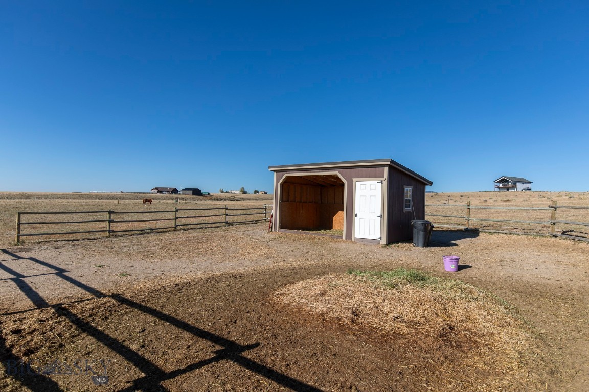 56 Sundust Property Photo 6