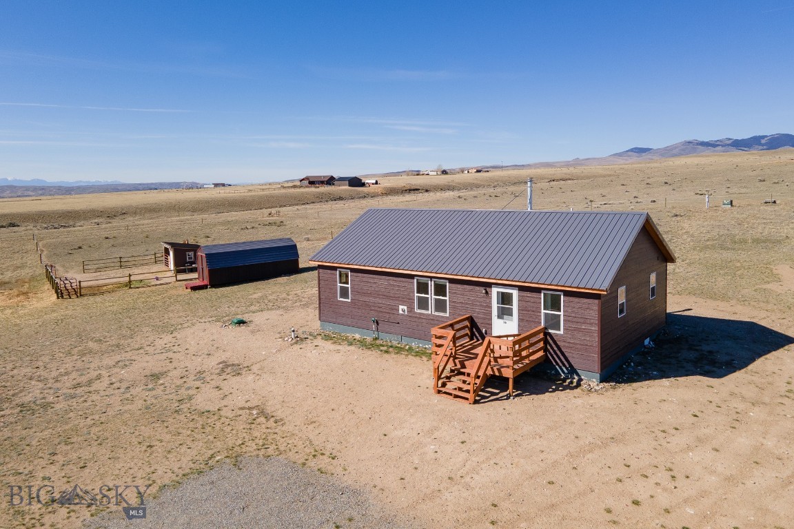 56 Sundust Property Photo 8