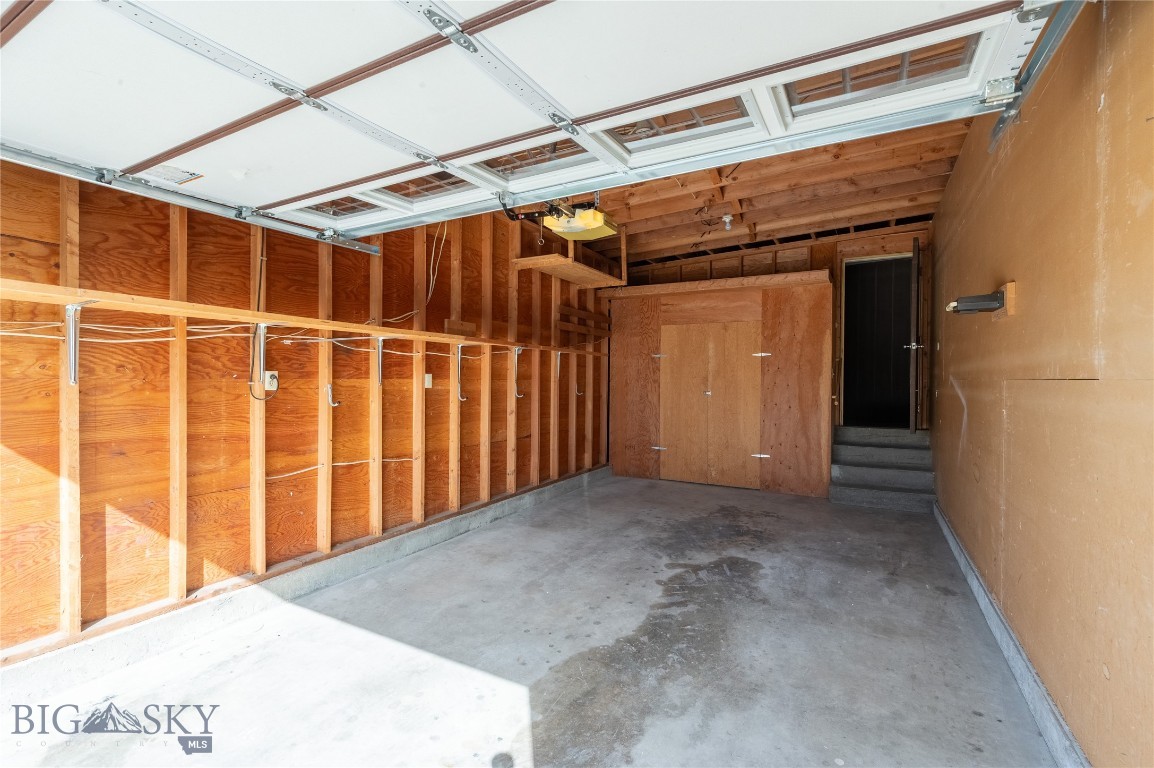 708 S 16th Avenue D Property Photo 31