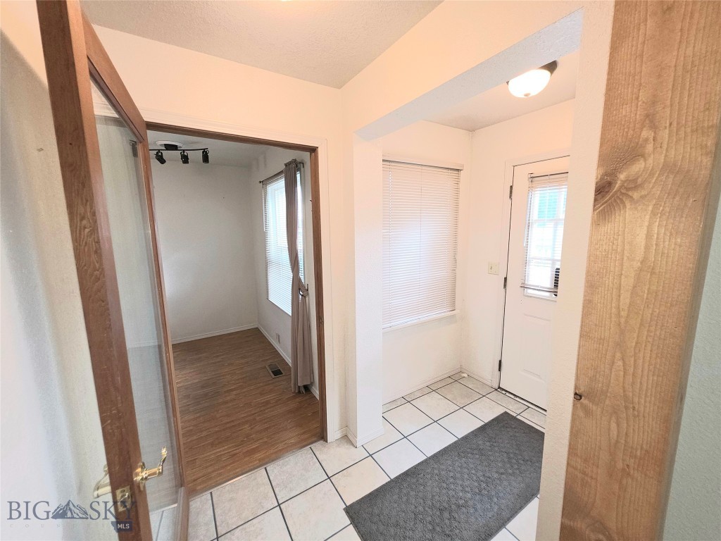 120 E Lyndale Street Property Photo 2