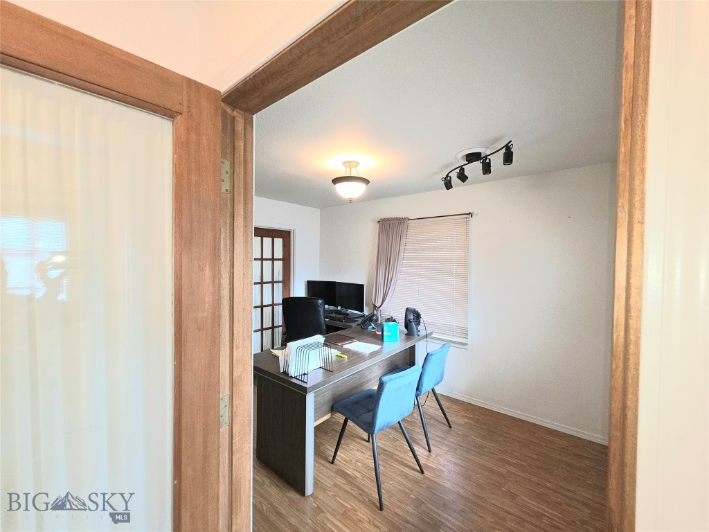 120 E Lyndale Street Property Photo 3