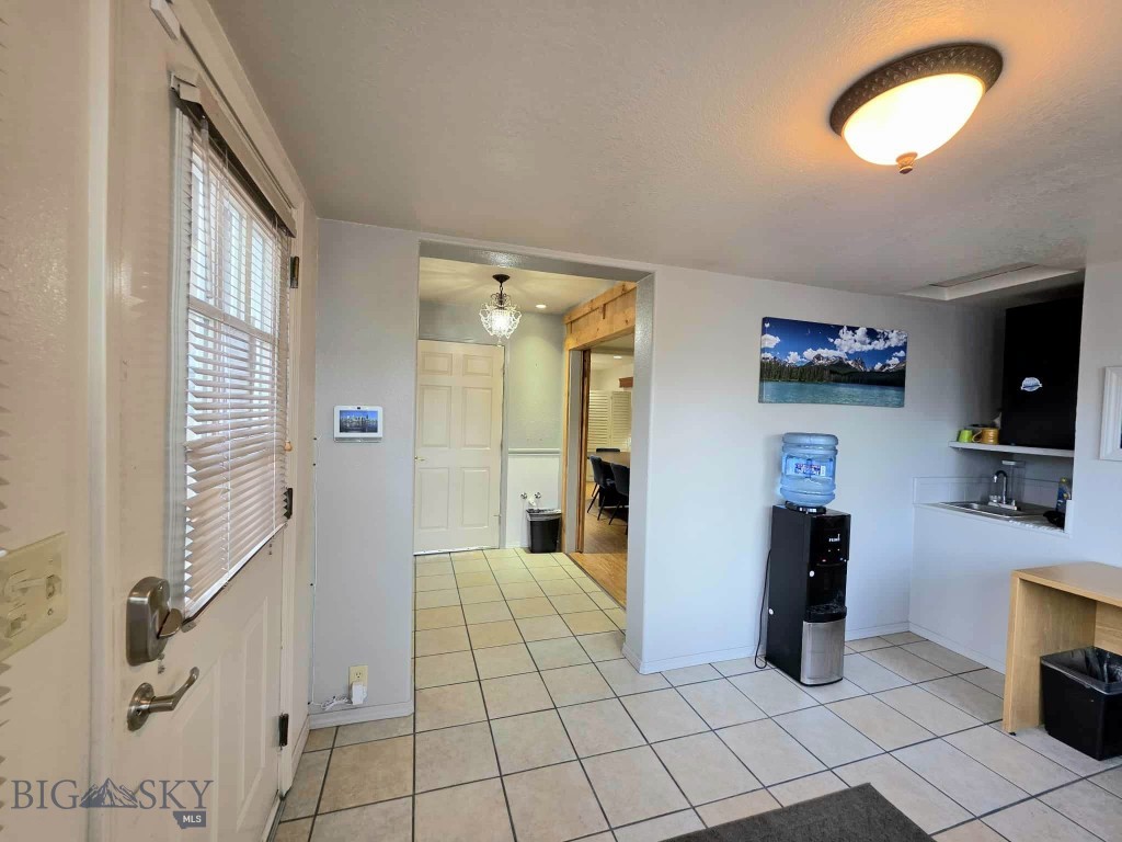 120 E Lyndale Street Property Photo 11