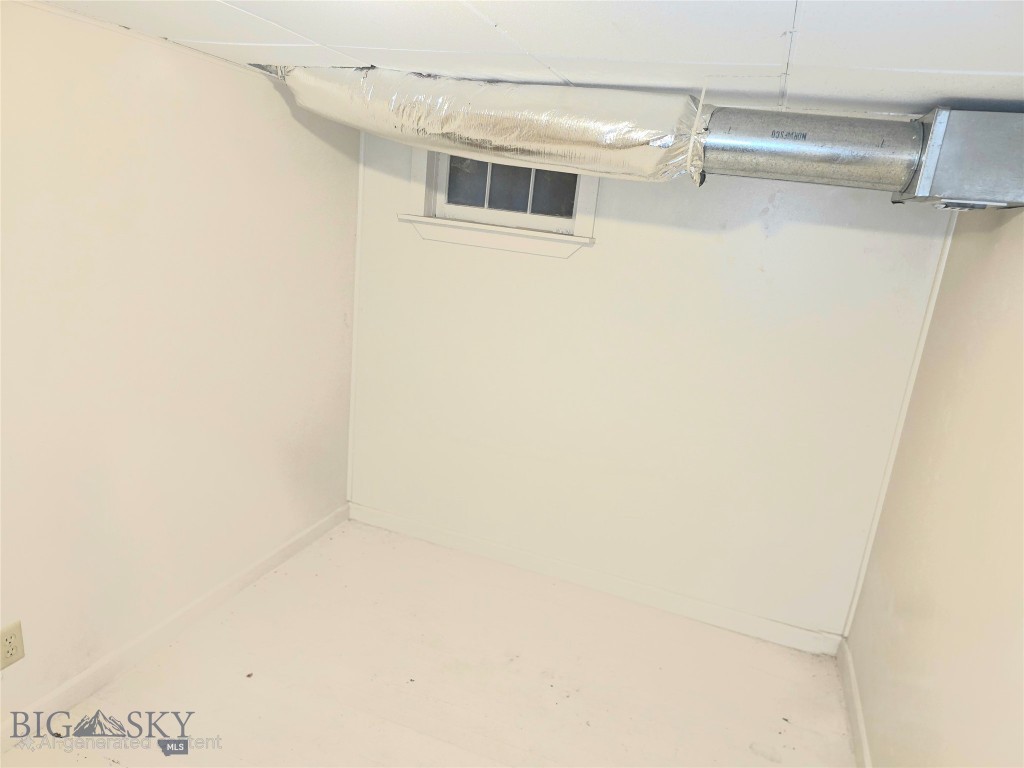 120 E Lyndale Street Property Photo 13