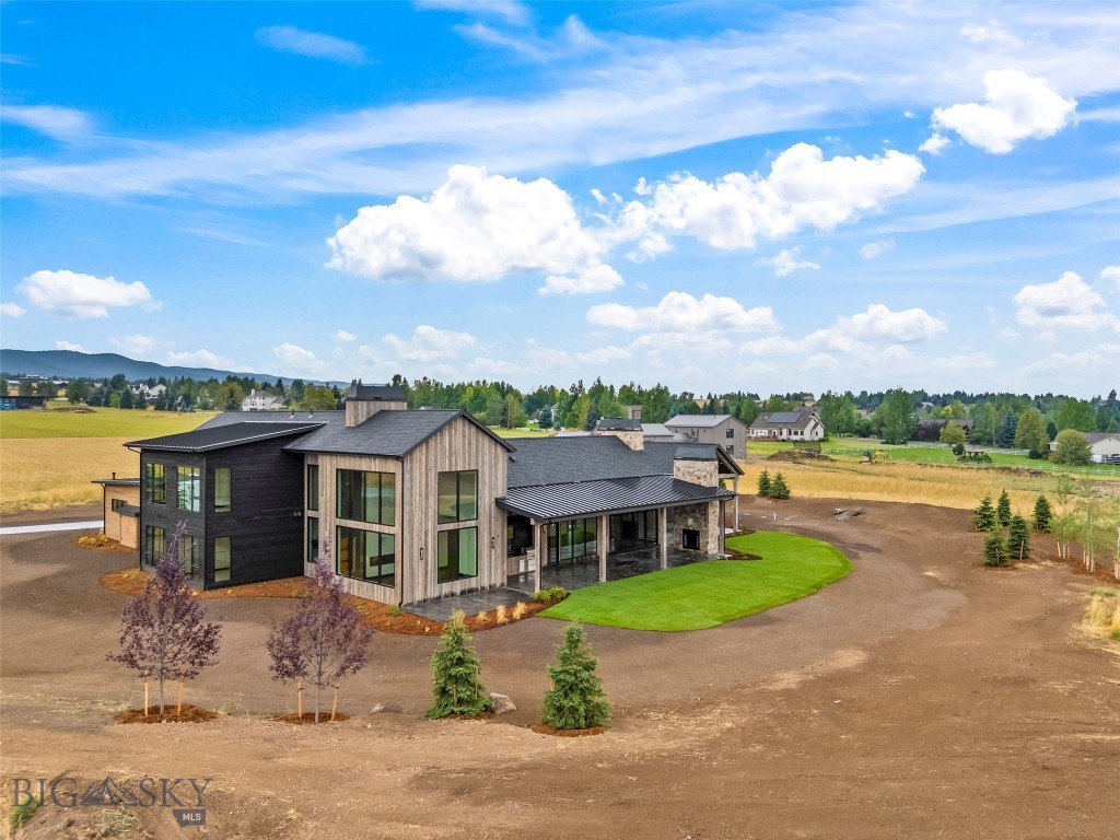 701 Boreal Way Property Photo 4
