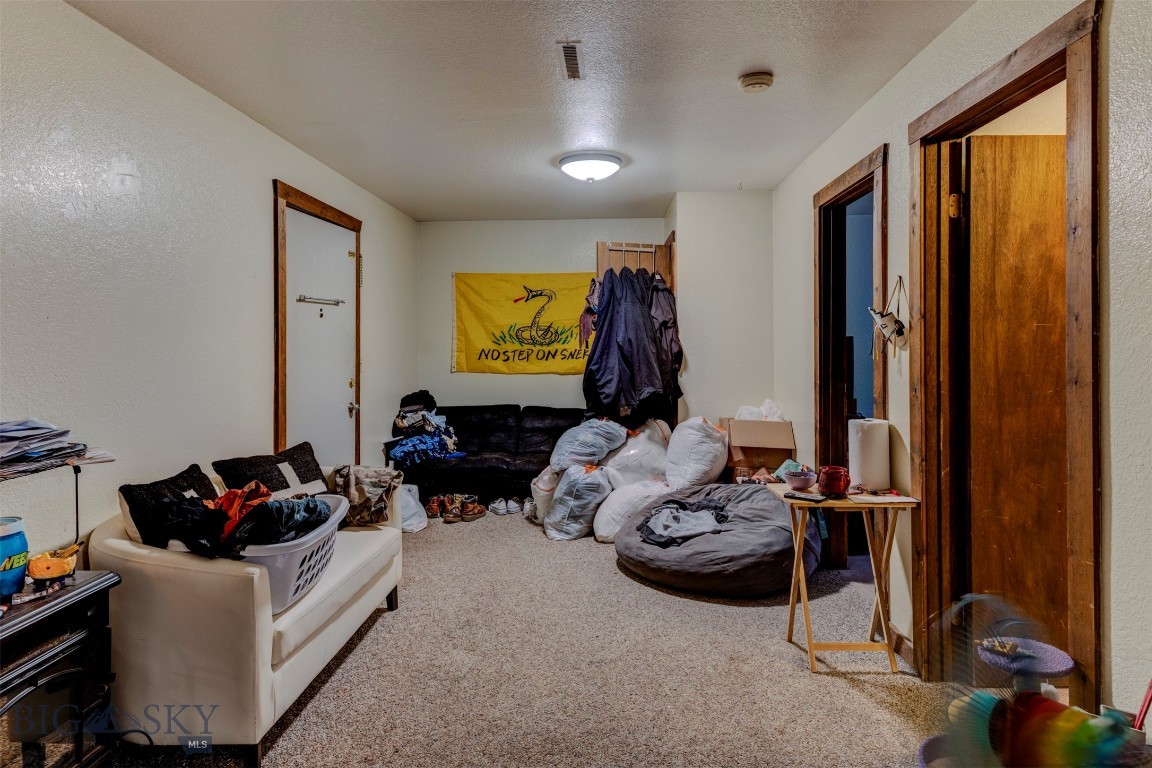 332 S Main Street Property Photo 17