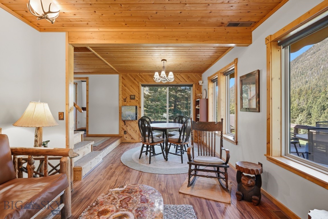 1105 South Boulder Rd Property Photo 14