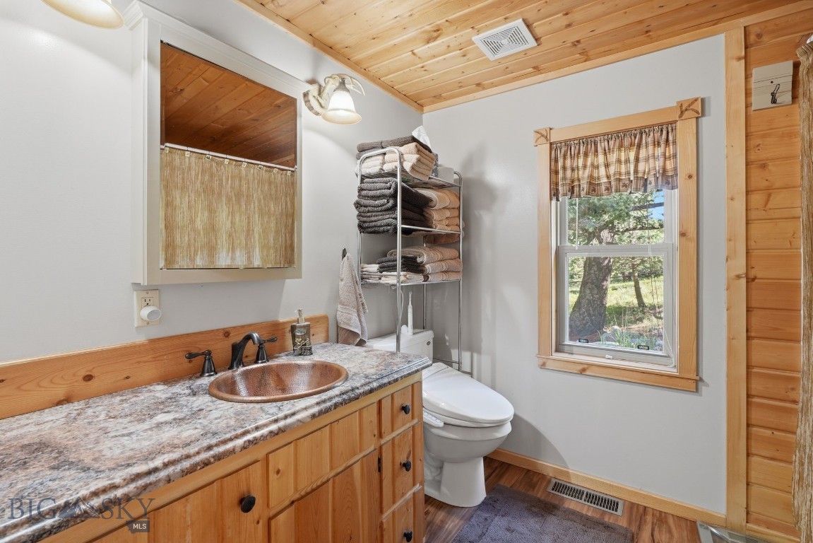 1105 South Boulder Rd Property Photo 24