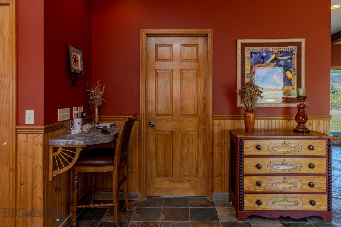52 Eastep Lane Property Photo 17