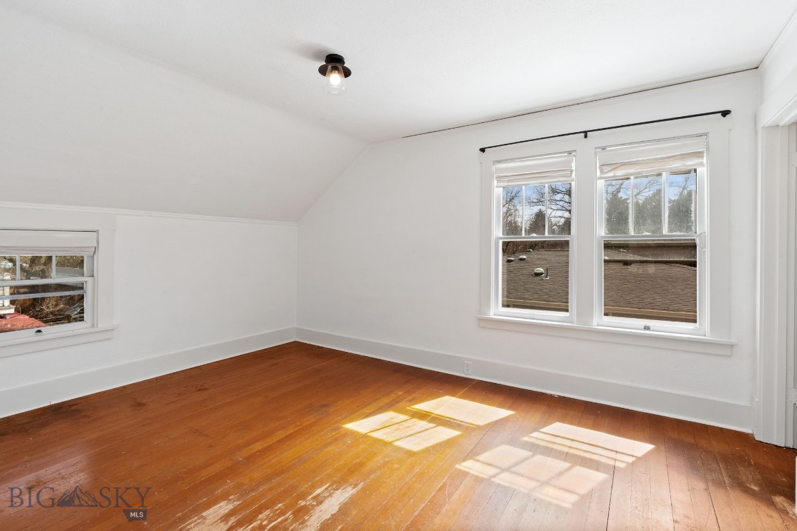 916 S Willson Avenue Property Photo 24