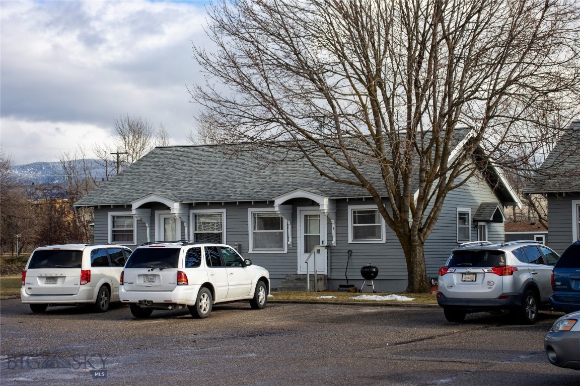1629 River Road Property Photo 5