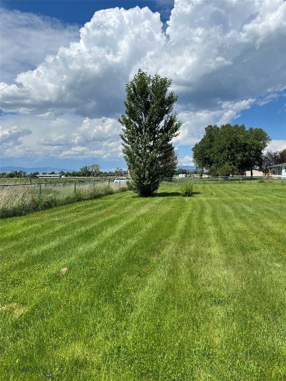 209 Taylor Drive Property Photo 8