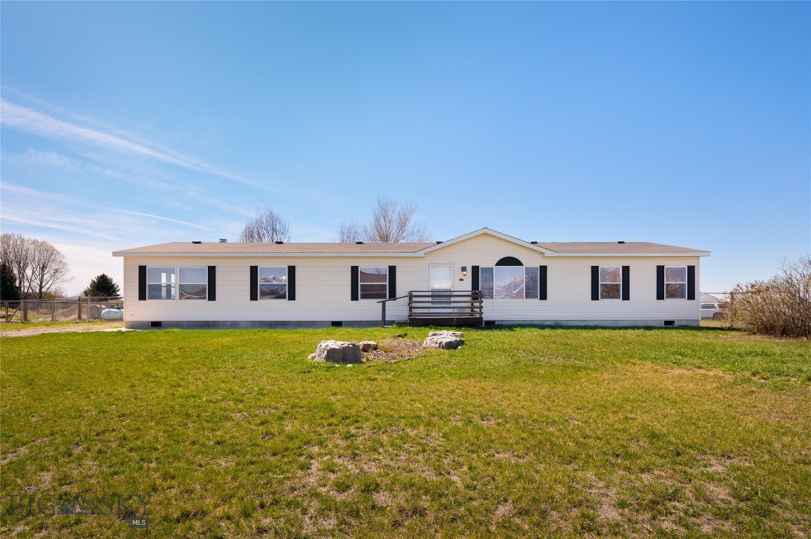 415 Tracy Ann Property Photo 2