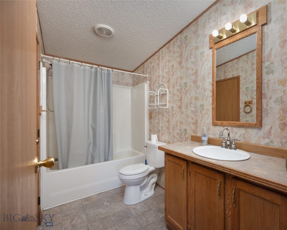 415 Tracy Ann Property Photo 25