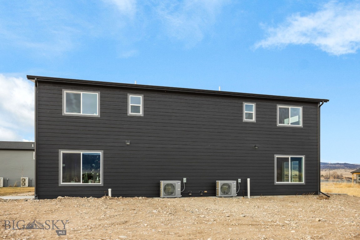 310 Yogi Avenue Property Photo 7