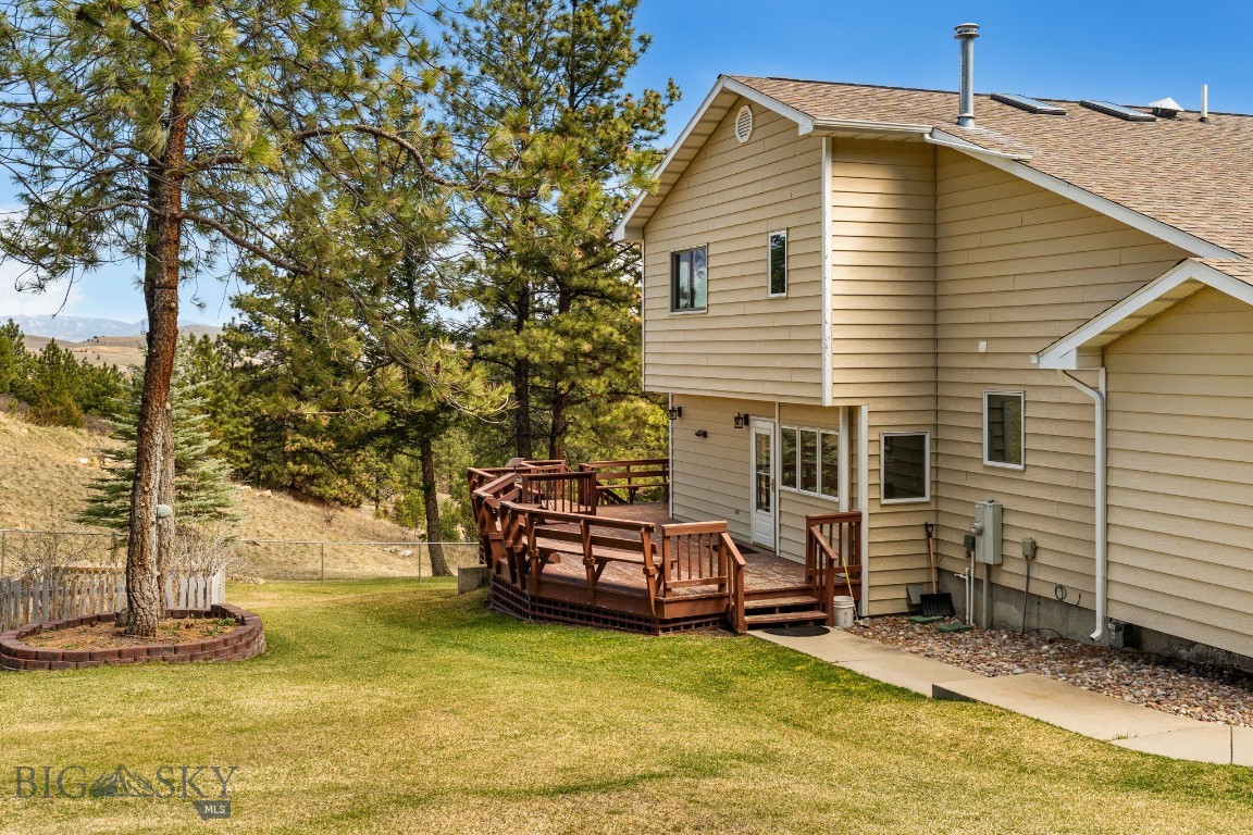 1059 State Highway 282 Property Photo 30