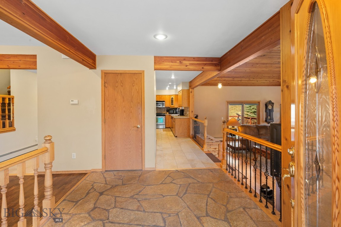 1059 State Highway 282 Property Photo 41