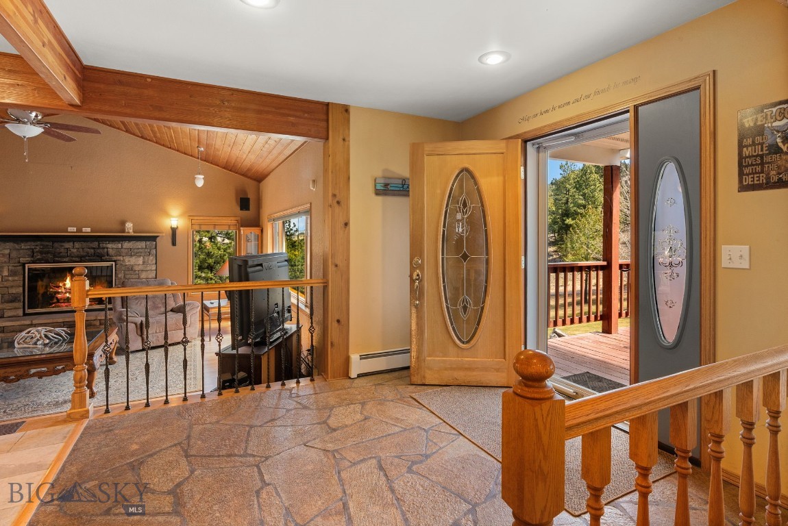 1059 State Highway 282 Property Photo 42