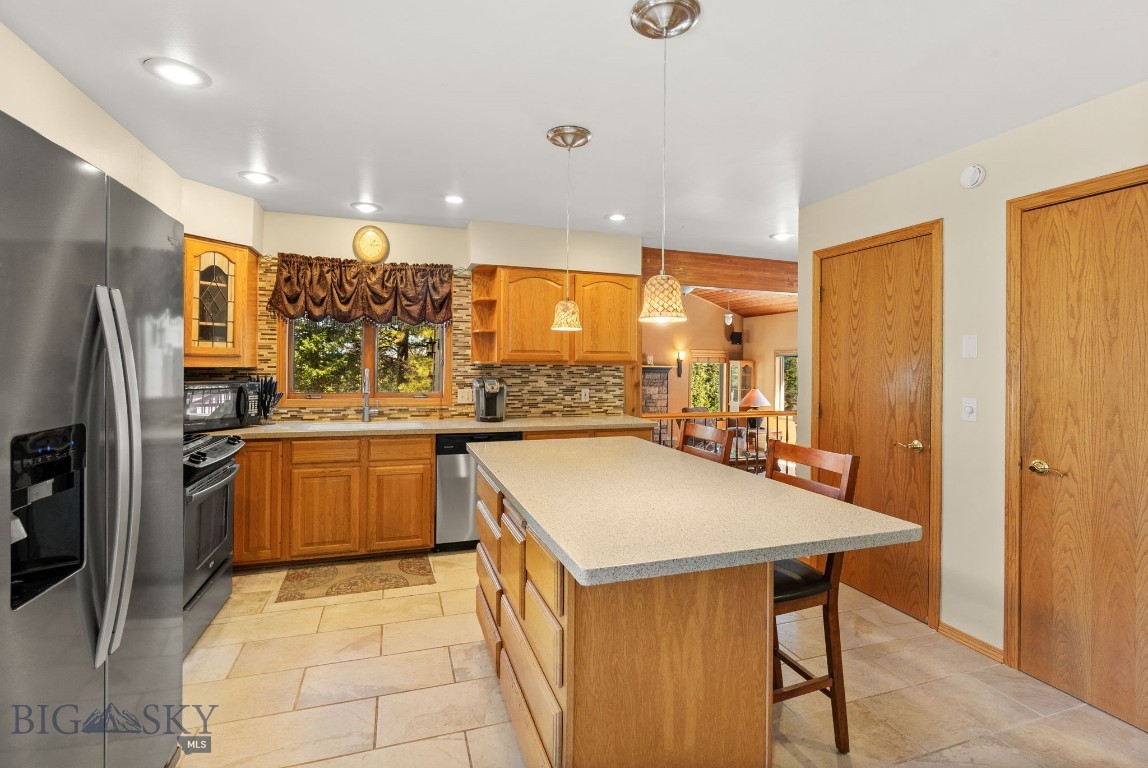 1059 State Highway 282 Property Photo 55