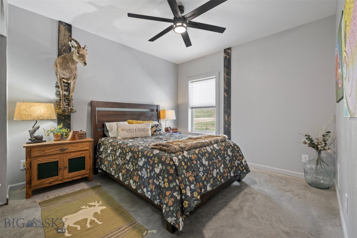 3015 N Cable Road N Property Photo 46