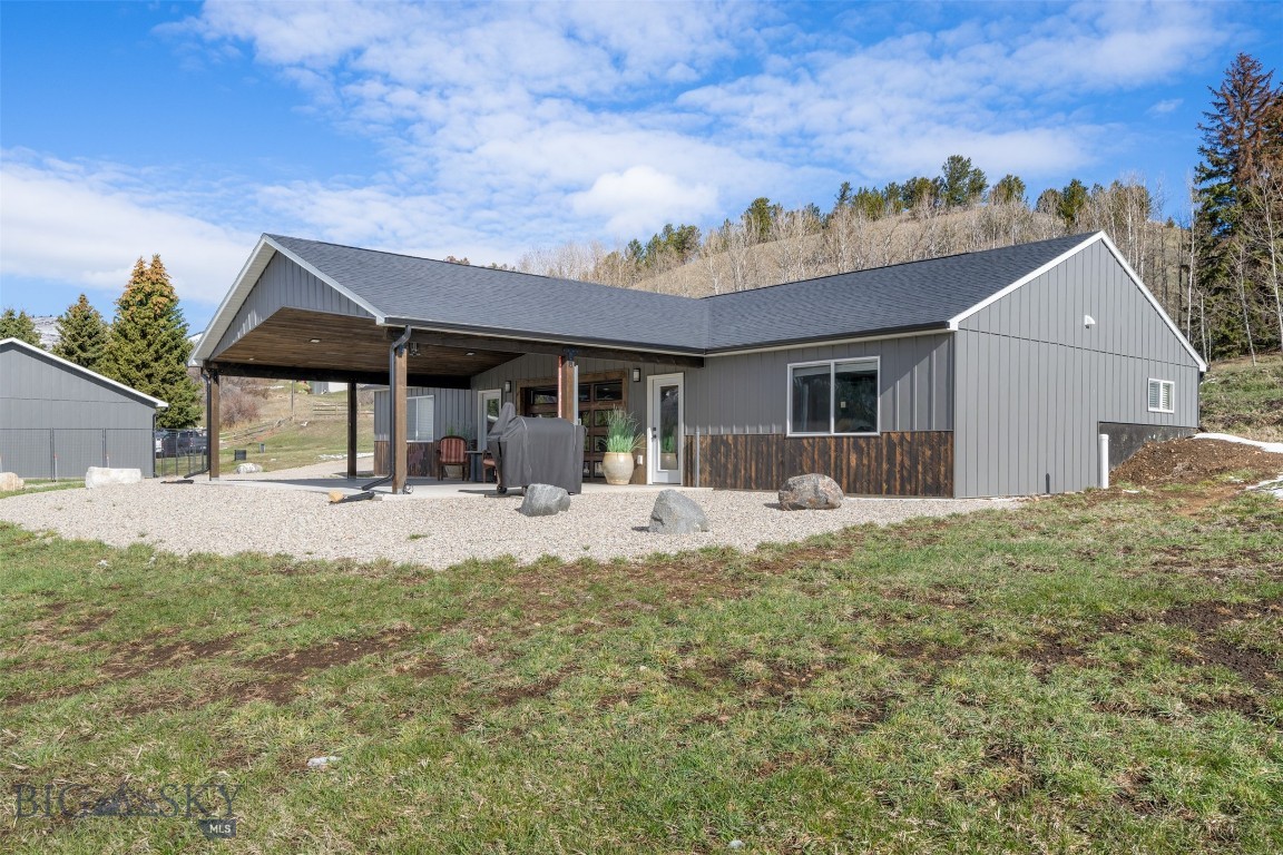3015 N Cable Road N Property Photo 50