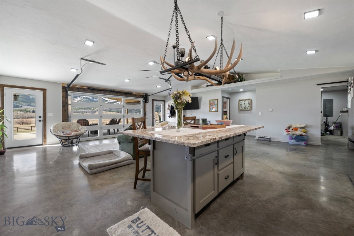 3015 N Cable Road N Property Photo 61