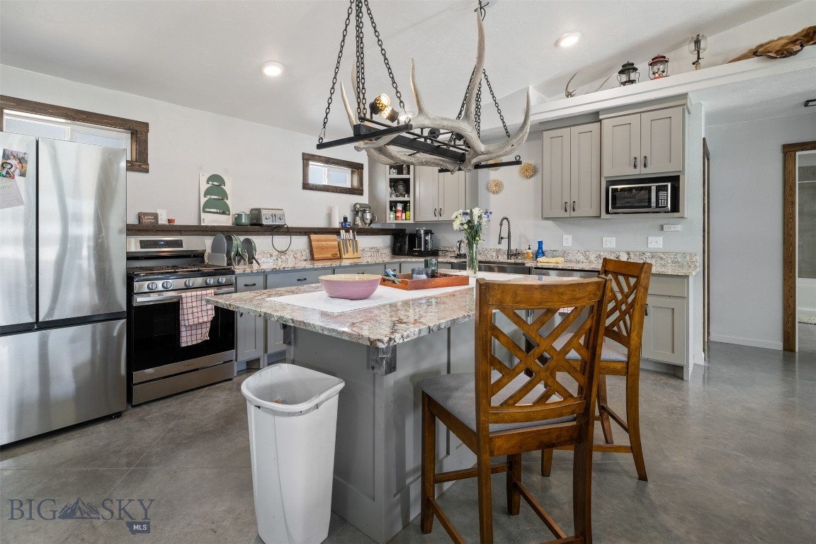 3015 N Cable Road N Property Photo 62