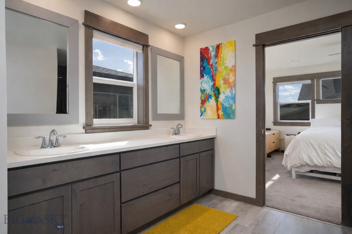 3376 Fen Way Property Photo 15