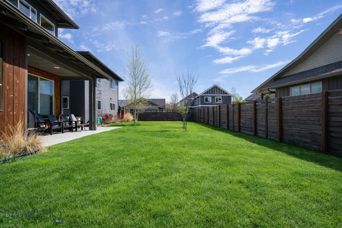 3376 Fen Way Property Photo 23