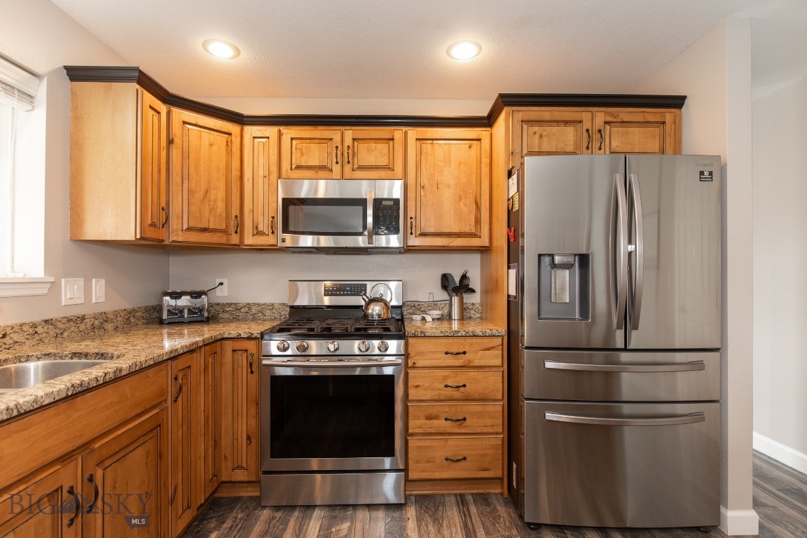 8116 Alamosa Circle Property Photo 6