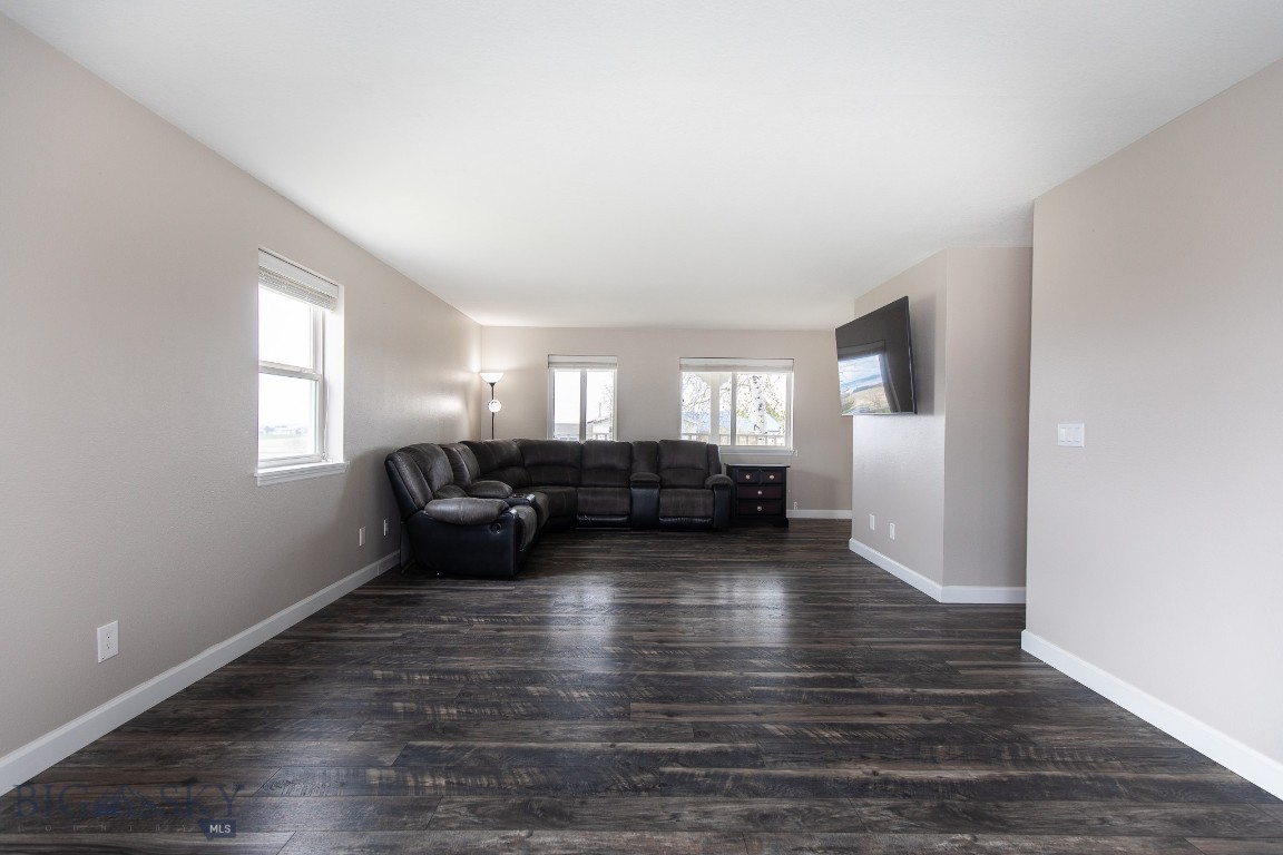 8116 Alamosa Circle Property Photo 17
