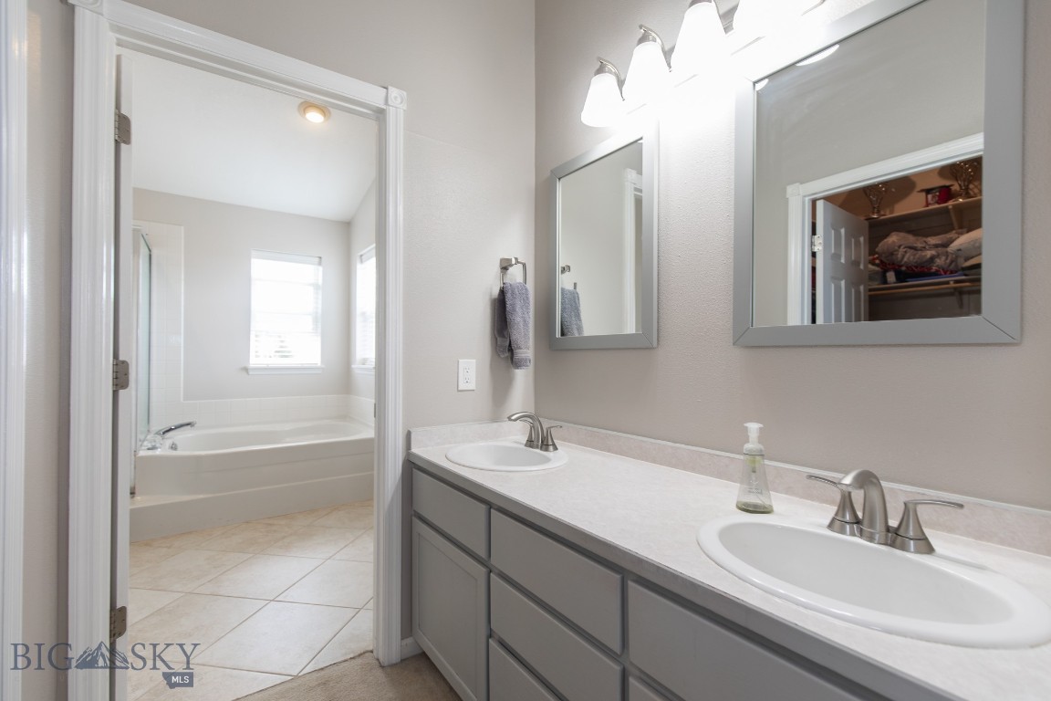 8116 Alamosa Circle Property Photo 23