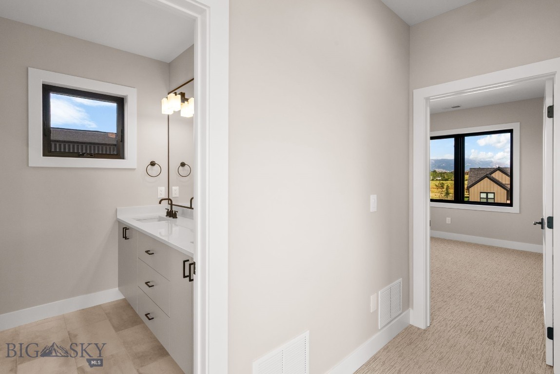 179 Creekbank Loop Property Photo 34