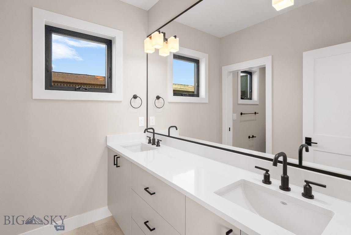179 Creekbank Loop Property Photo 35