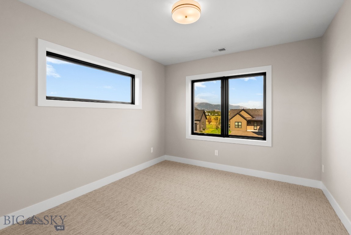 179 Creekbank Loop Property Photo 37