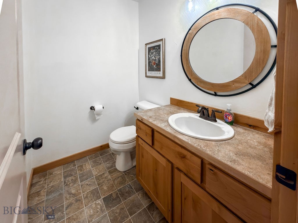 23 Prairie Grass B Property Photo 8