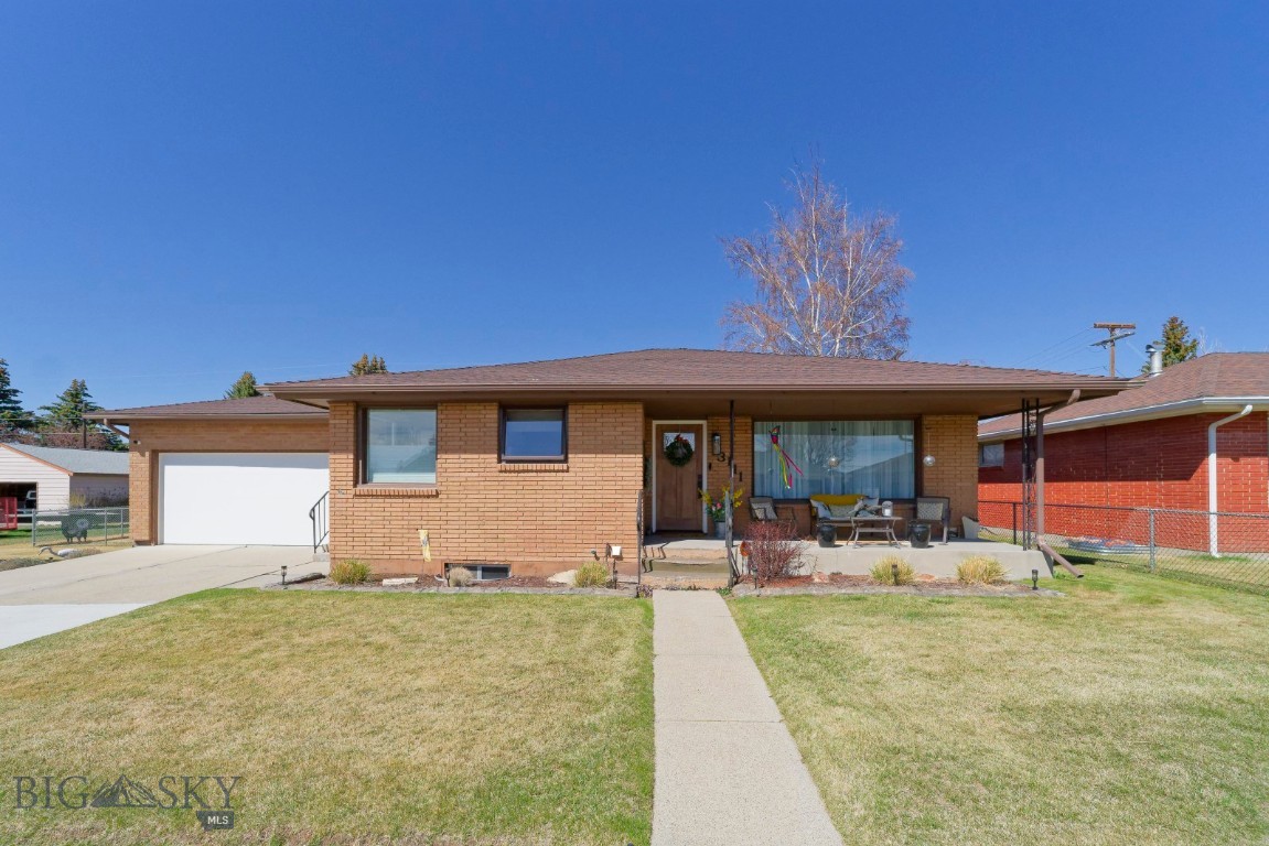 3111 Ottawa Street Property Photo 1