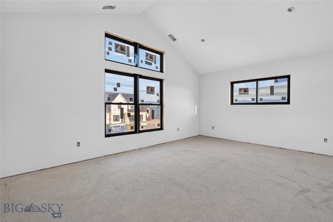 277 Creekbank Loop Property Photo 12