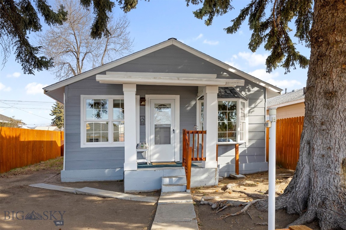 2815 Harvard Avenue Property Photo 1