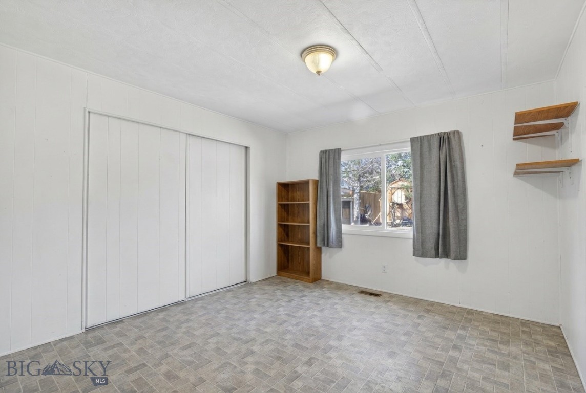 311 2nd Street S Property Photo 17