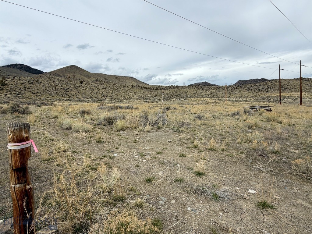 3021 Big Horn Road Property Photo 1