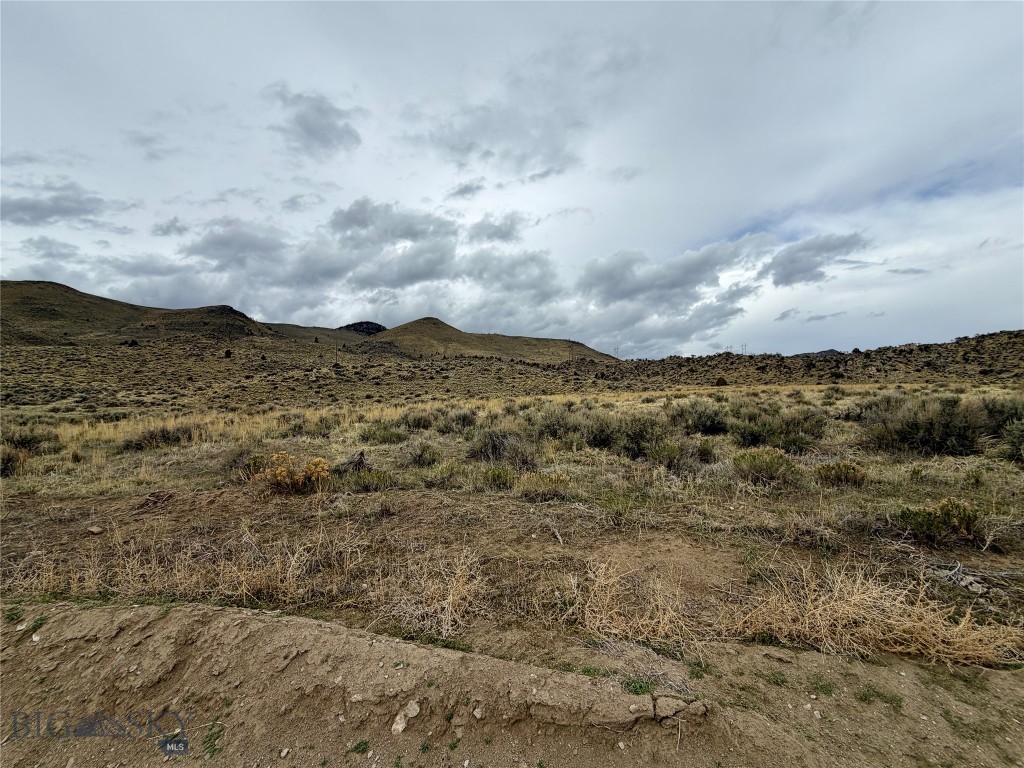 3021 Big Horn Road Property Photo 9