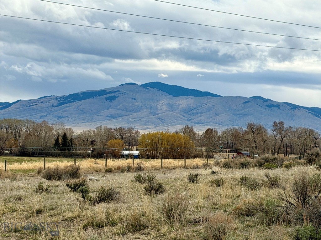3021 Big Horn Road Property Photo 21