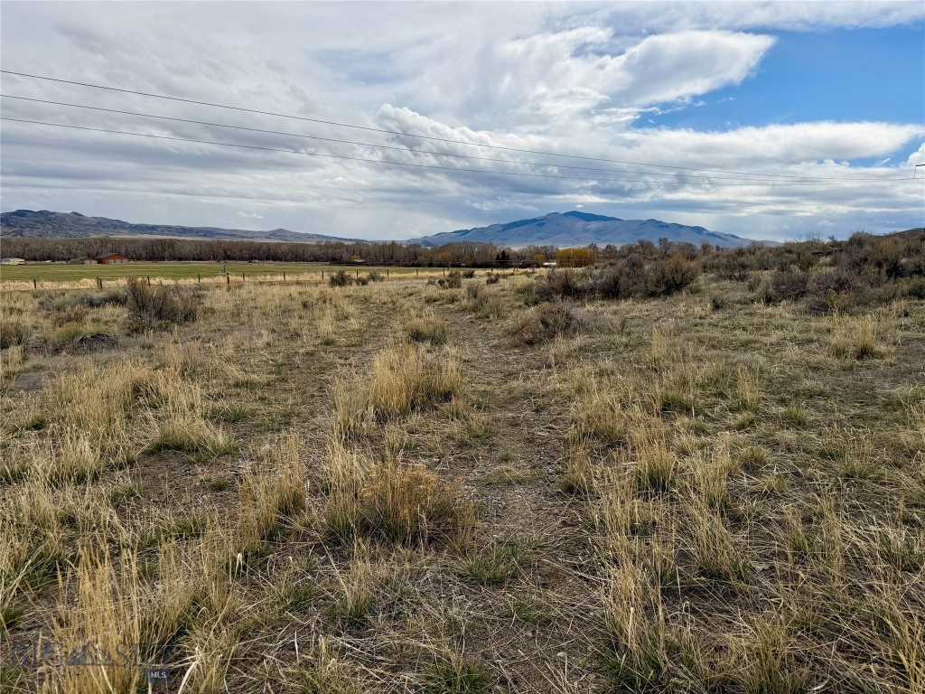 3021 Big Horn Road Property Photo 23