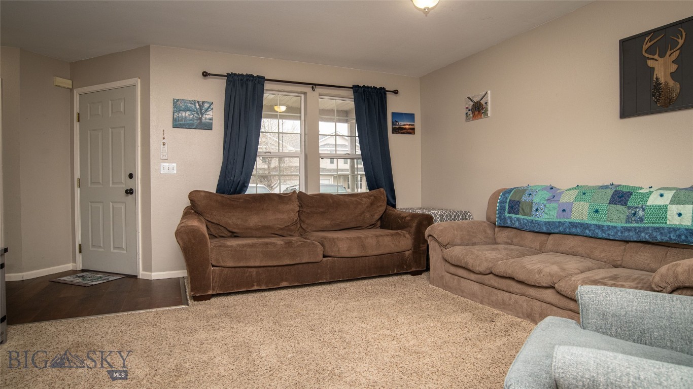 1004 Sheep Herder Lane Property Photo 11
