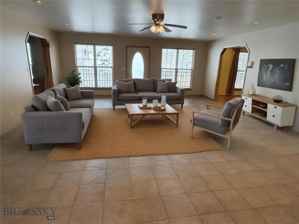 95 Arrowhead Trail Property Photo 4